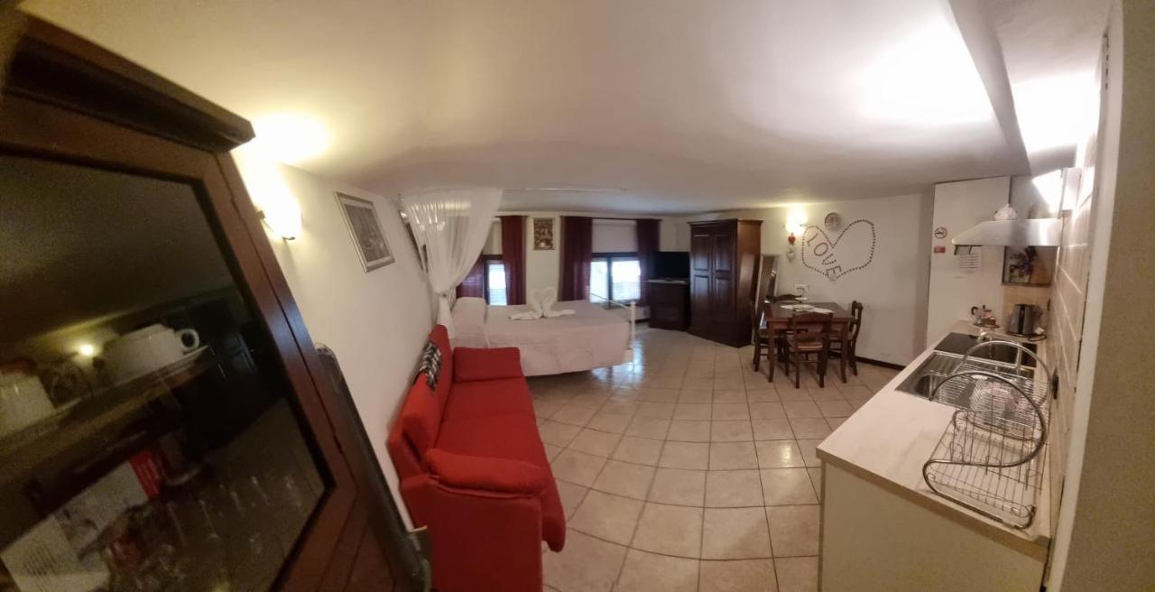 דירות סיינט וינסנט Monolocale In Via Pedonale מראה חיצוני תמונה